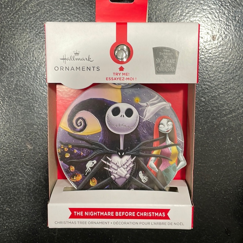 ⚜️Hallmark Disney Jack & Sally Nightmare Before Christmas Lightup Ornament! NWT!